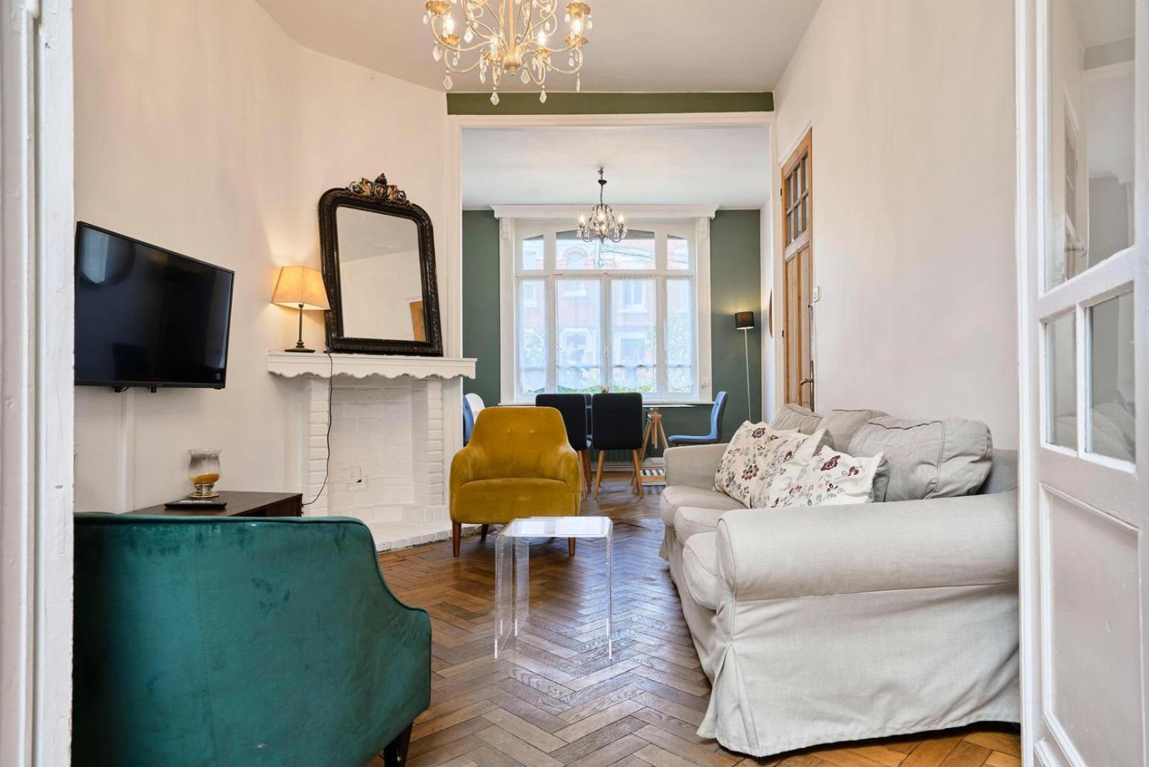 Апартаменты Beautiful 1900 House Full Equipped, 4Bdrm+ Garden! Ламберсар Экстерьер фото